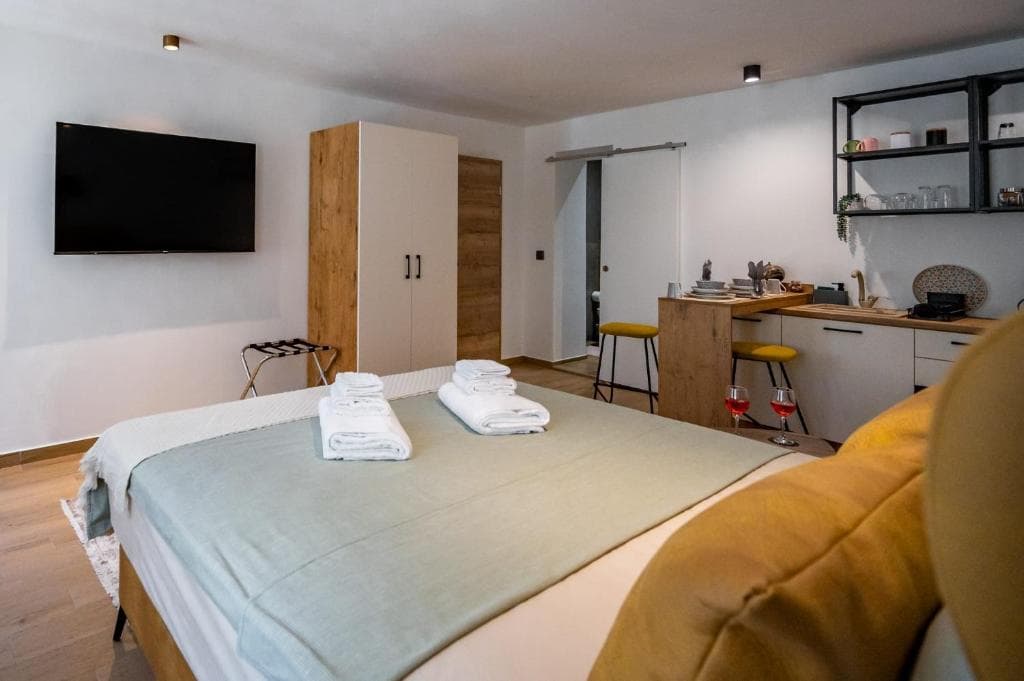 Apartments Portarata 1 interior 11